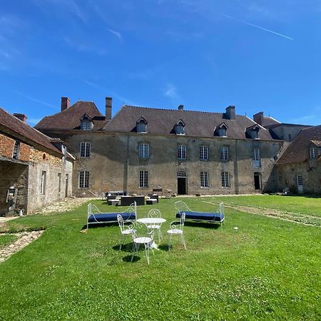 Chateau De Grandsagne Bed & Breakfast Bonnat Exterior foto