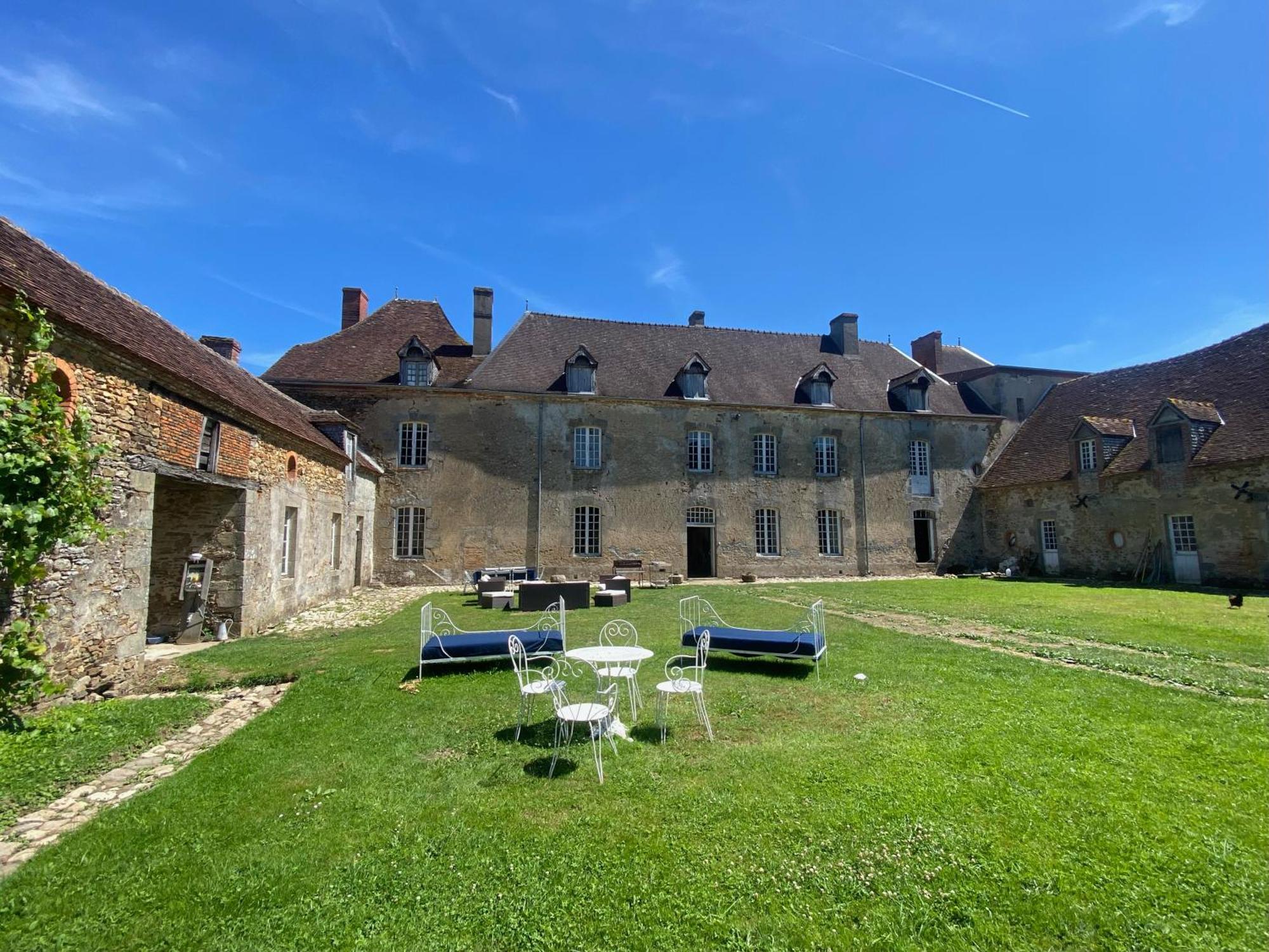 Chateau De Grandsagne Bed & Breakfast Bonnat Exterior foto